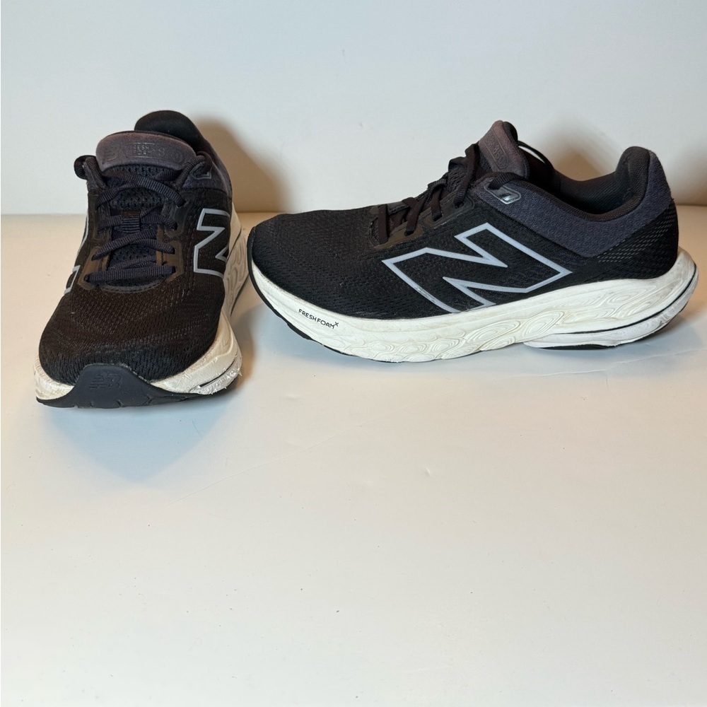 New Balance Fresh Foam X 860 v14 running shoes Size 8